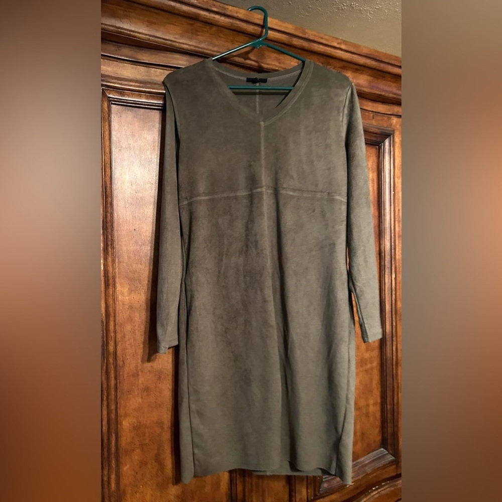 Joh Green Faux Suede Long Sleeve Dress! Size small Holiday Christmas Party!